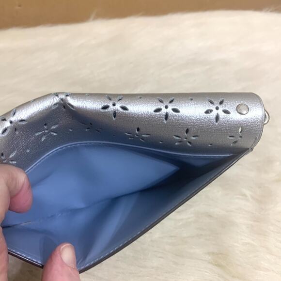 COACH Silver Laser Perforated Leather Turnlock Chain Strap Clutch XBody F58072 - Picture 6 of 16